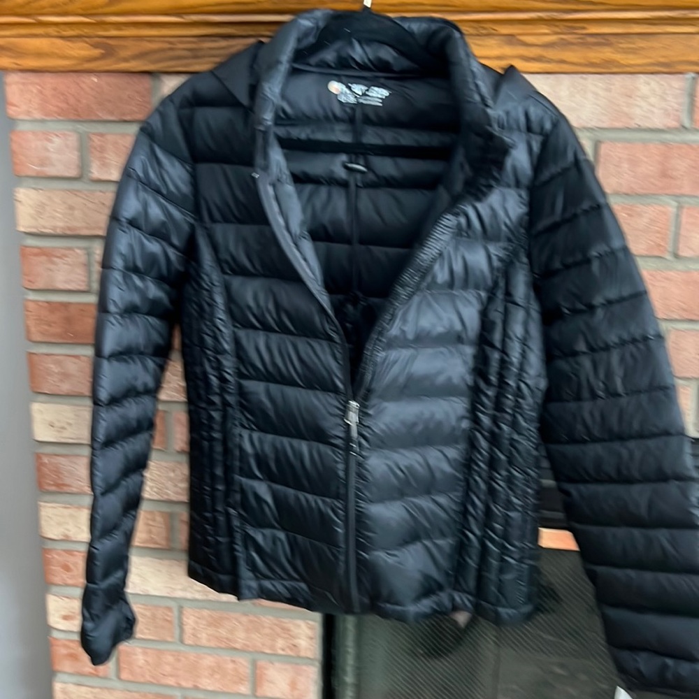 Black puff jacket